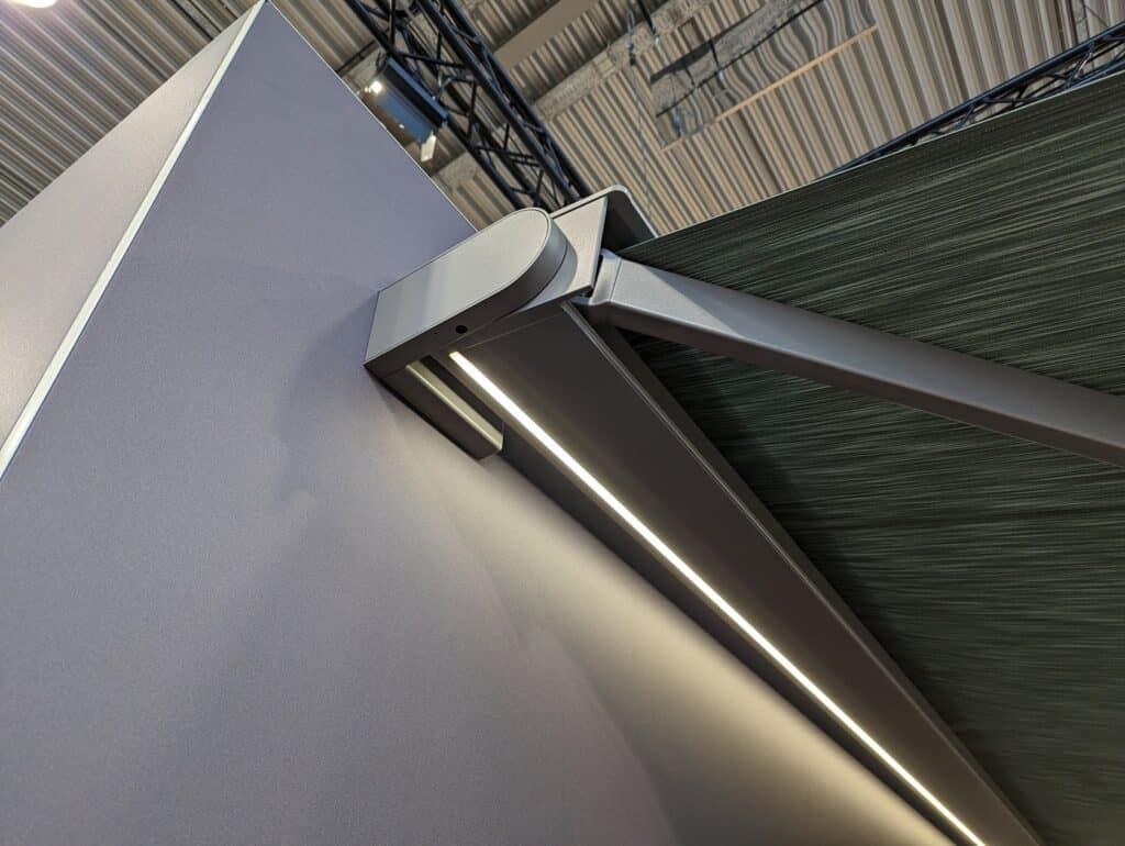 Markise_mit_Licht_Beleuchtung